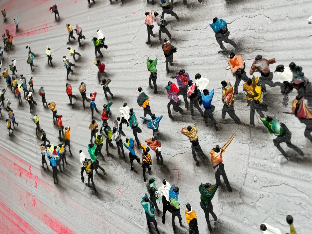 Juan Genovés, crowd painting at the Centro de Arte Hortensia Herrero